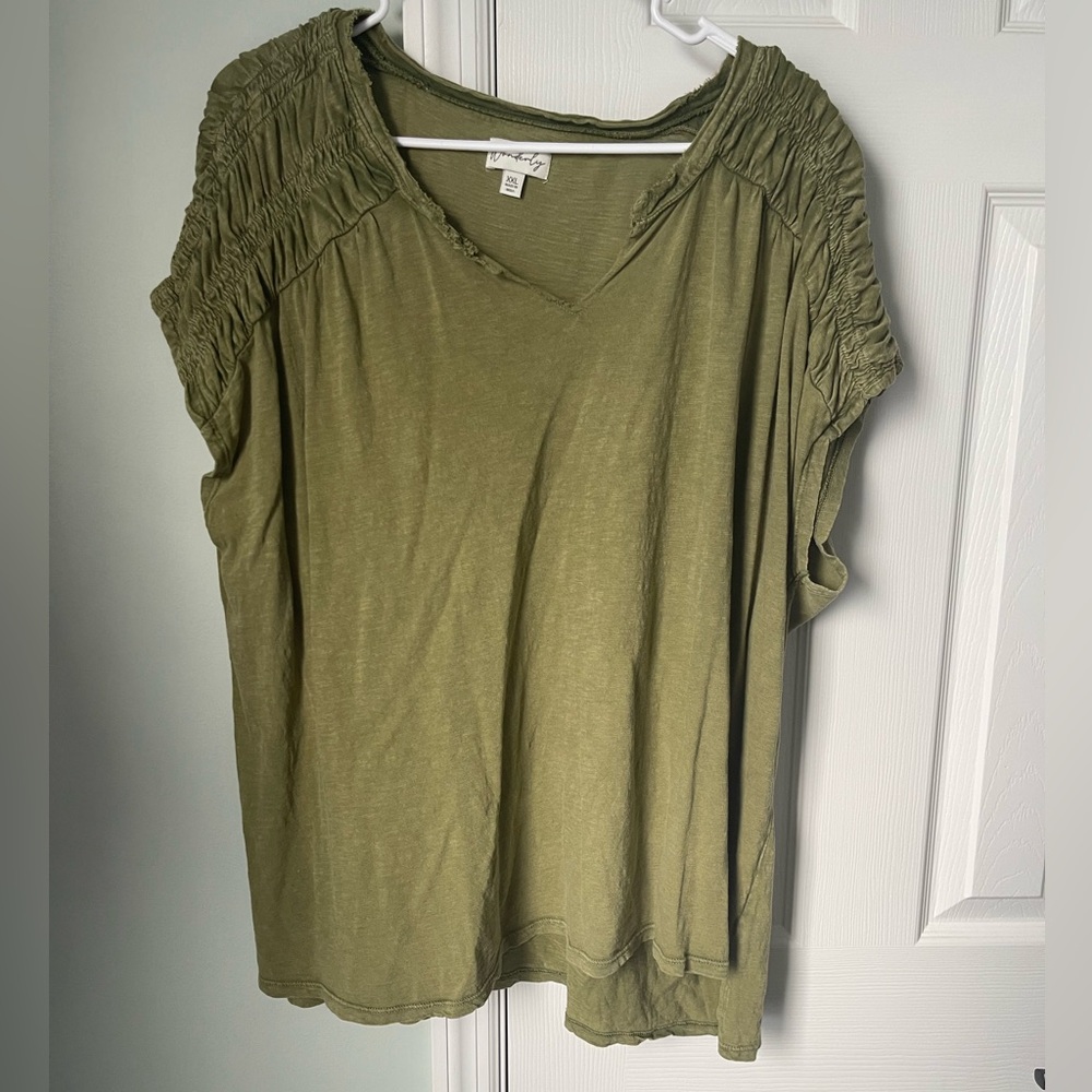 Women’s Top Size XXL